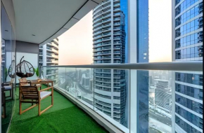1 Bedroom Apartment with Burj Khalifa & Dubai City View from 54th Floor Skyscraper